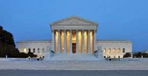 Curtea Supremă a SUA împiedică de urgenţă o execuţie prin inhalare de azot în Alabama